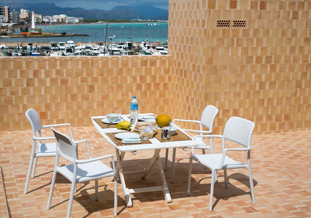 Moll Petit Apartments - Turismo De Interior Кан Пикафорт Екстериор снимка