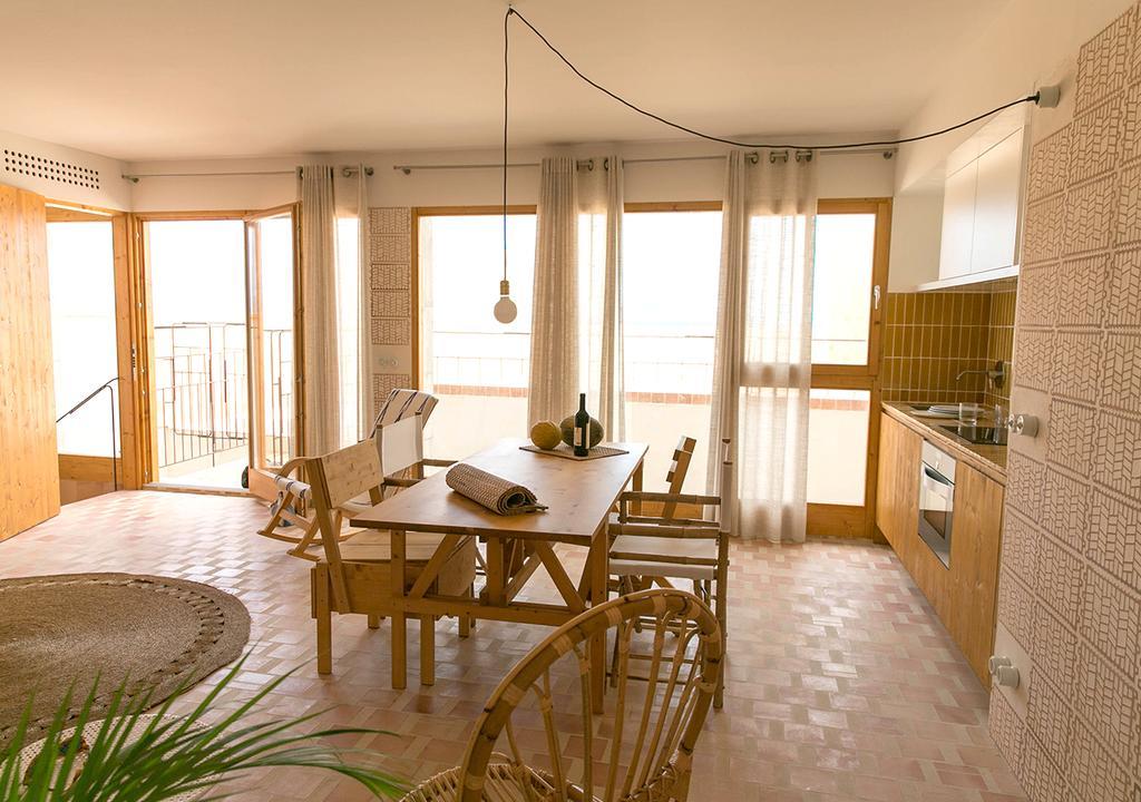 Moll Petit Apartments - Turismo De Interior Кан Пикафорт Екстериор снимка